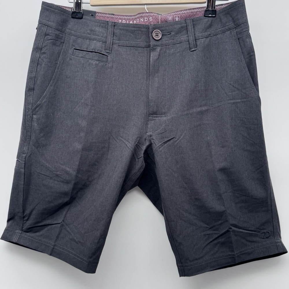 7 DIamonds Velocity Performance Shorts Mens 30 Charcoal Gray Wicking Quick Dry